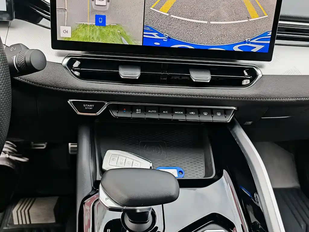 GEELY AUTOMOBILE XINGRUI