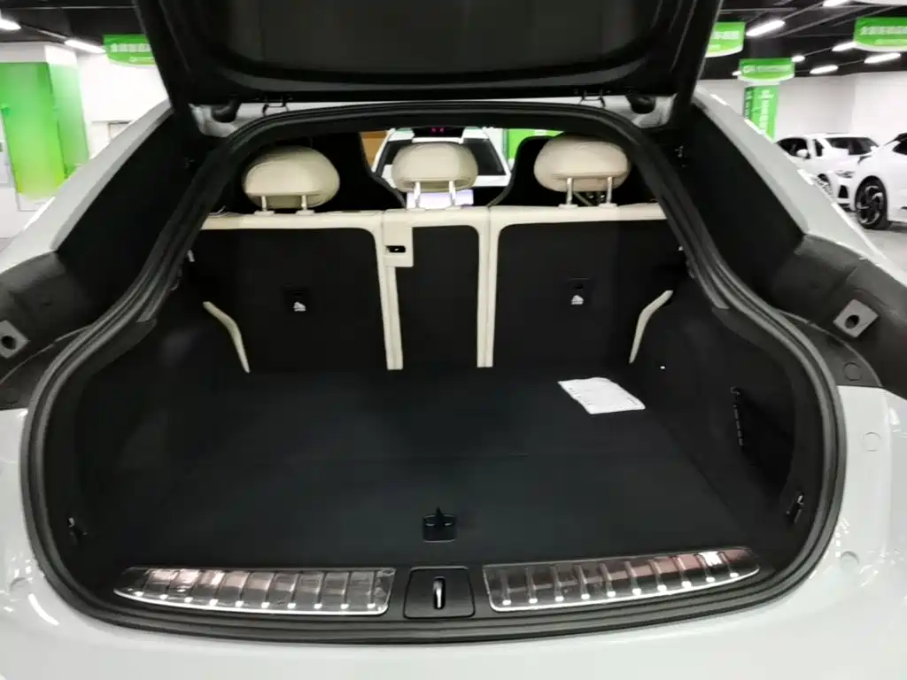 NIO EC6 — миниатюра 19