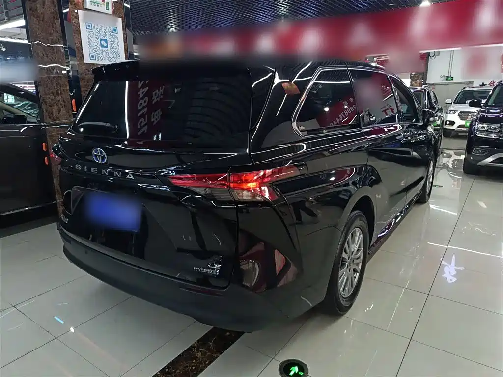 Toyota Sienna 2021 2.5L Comfort