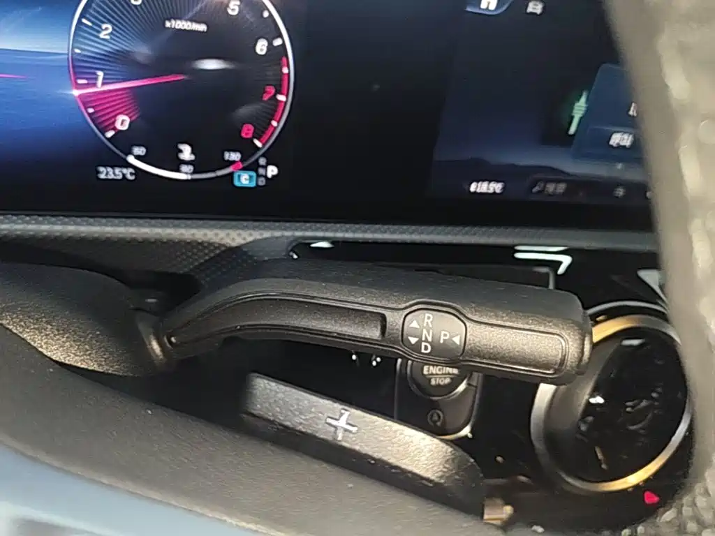 Mercedes-Benz A-Class — миниатюра 10