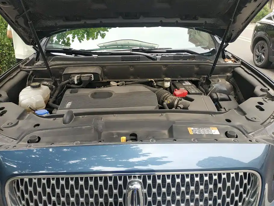 Lincoln Nautilus 2019 2.0T VI
