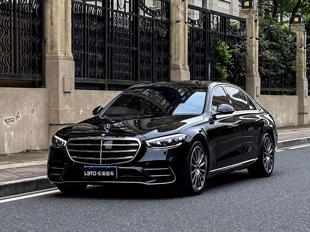 Mercedes-Benz S-Class 2024