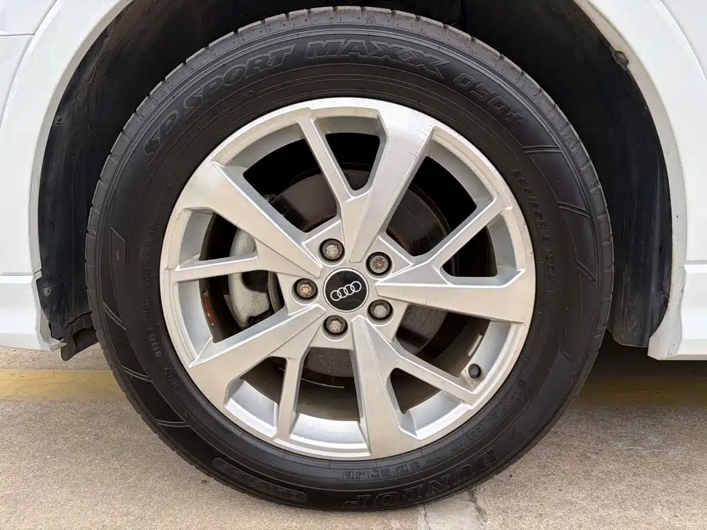Audi Q3 Sportback — миниатюра 23