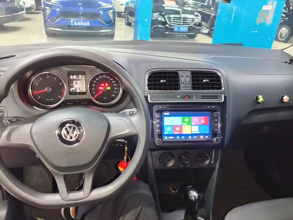 Volkswagen Polo — миниатюра 10
