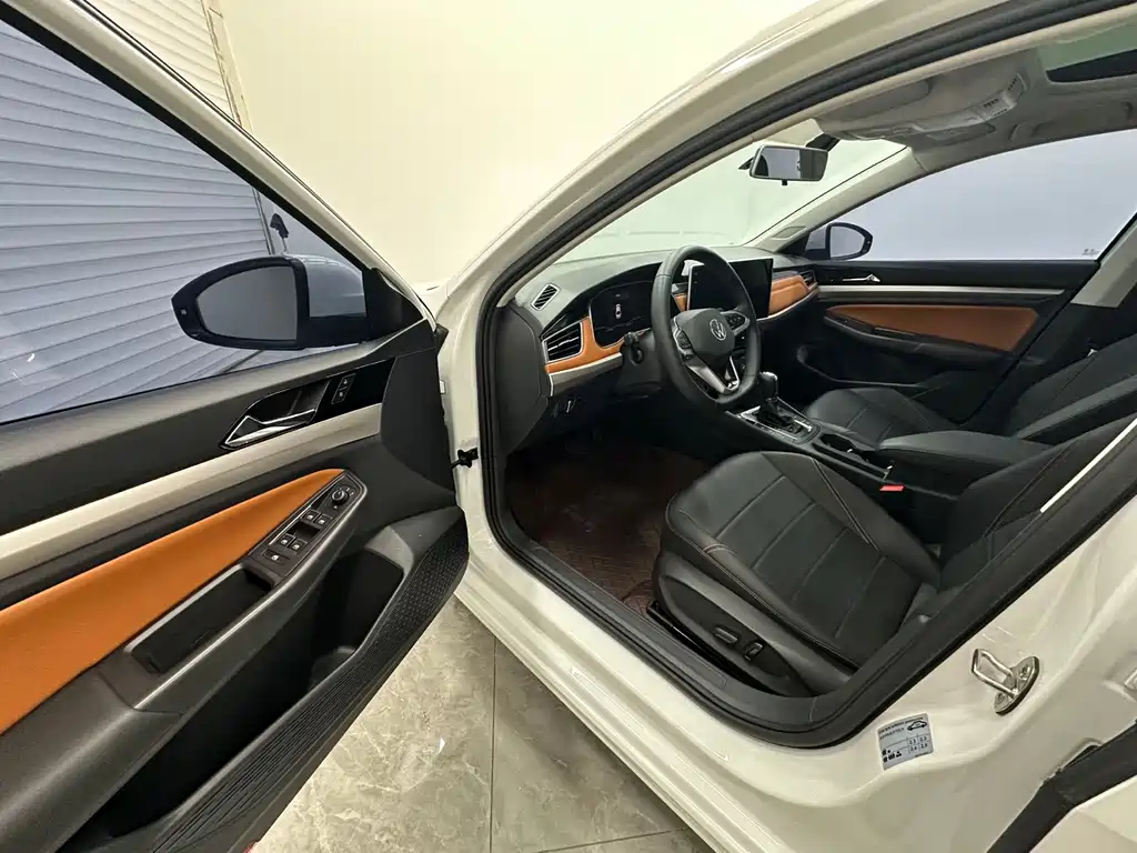 Volkswagen Bora — миниатюра 7