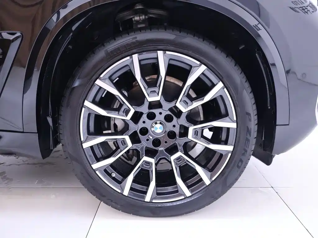 BMW X5 — миниатюра 6