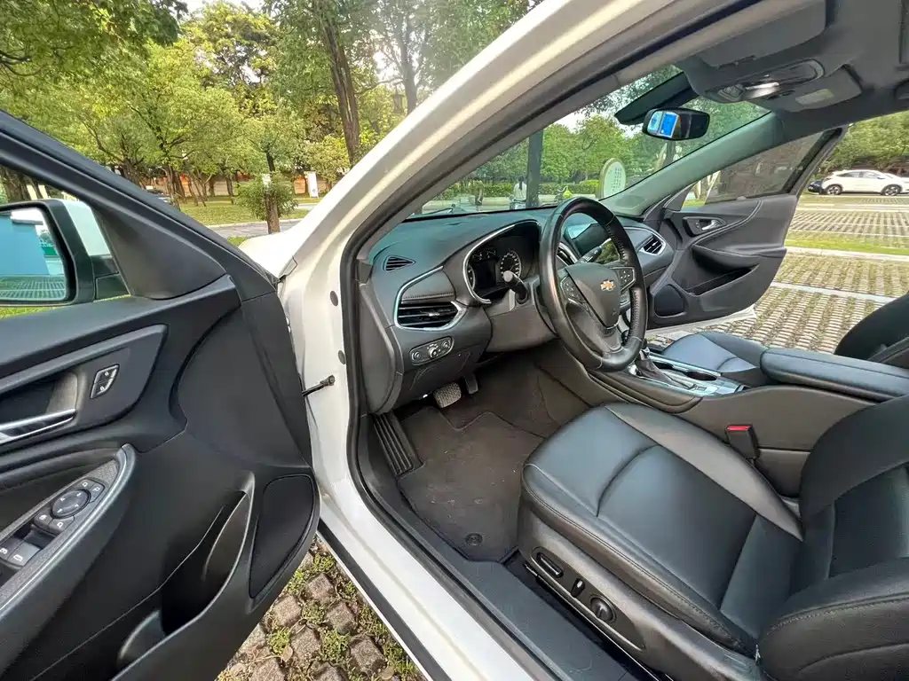 Chevrolet Malibu XL — миниатюра 16