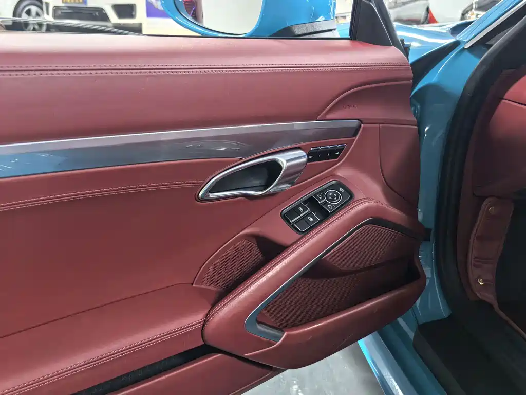 Porsche 718 — миниатюра 4