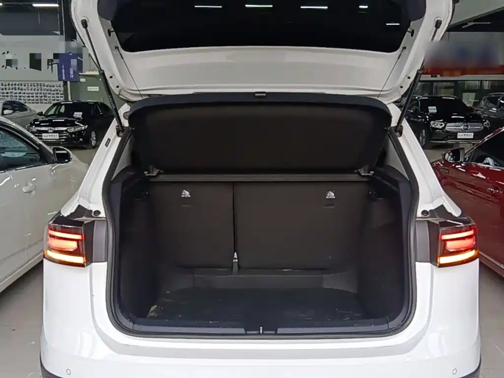 Volkswagen Tharu — миниатюра 19