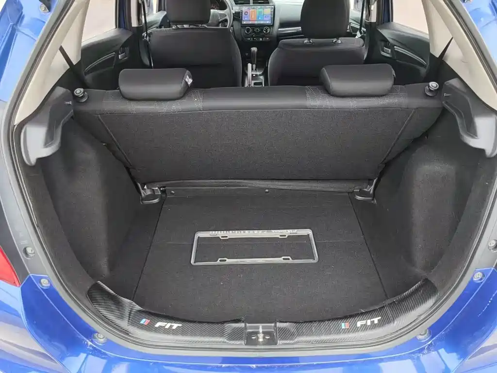 Honda Fit — миниатюра 10