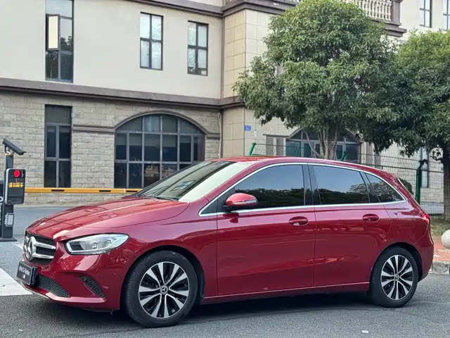 MERCEDES BENZ B CLASS