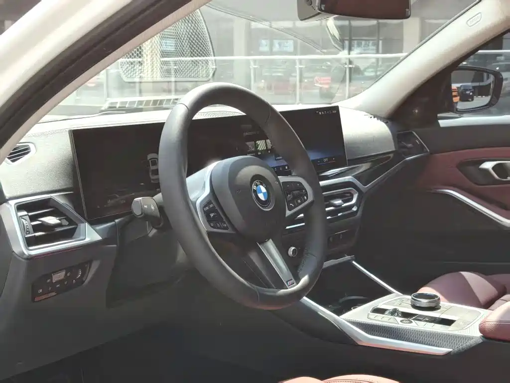 BMW 3 Series — миниатюра 4