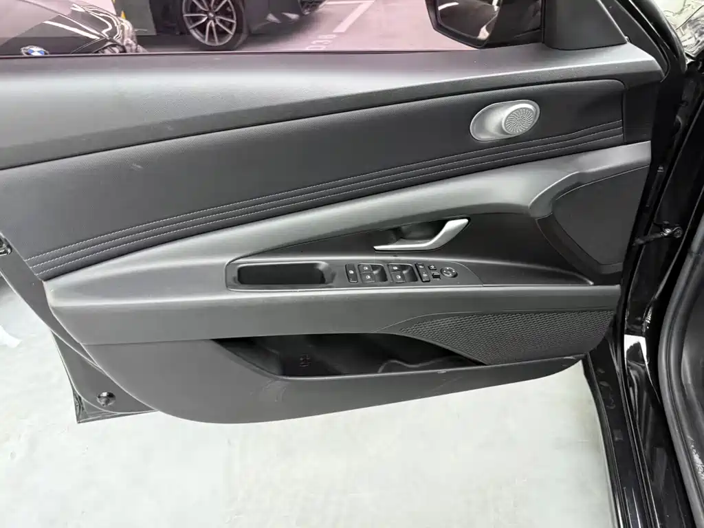 Hyundai Elantra 2023 1.5L CVT GLS Lead
