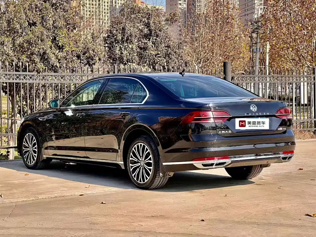 Volkswagen Phideon — миниатюра 7