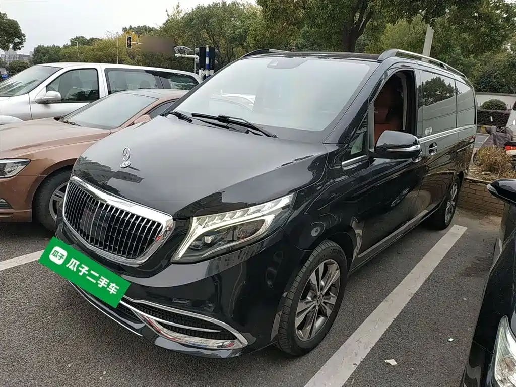 MERCEDES-BENZ V CLASS