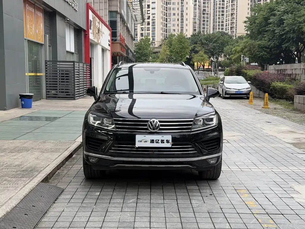 Volkswagen Touareg — миниатюра 2