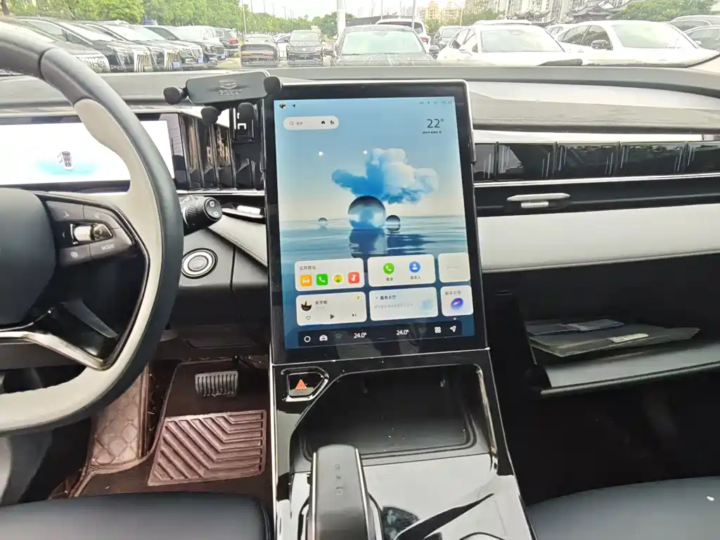 Geely Boyue L — миниатюра 9