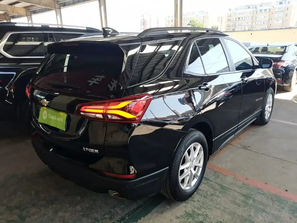 Chevrolet Equinox — миниатюра 7
