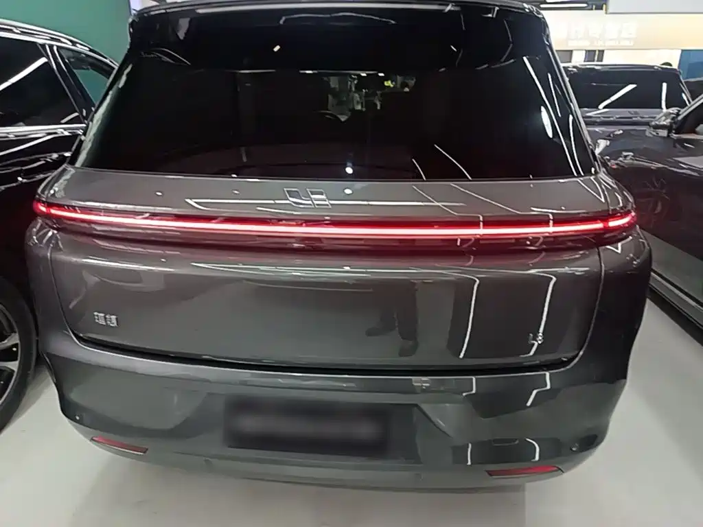 Li Auto L8 2023 Pro