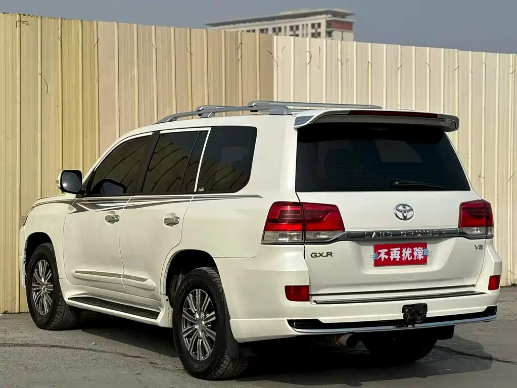 Toyota Land Cruiser 2015 4.6L V8