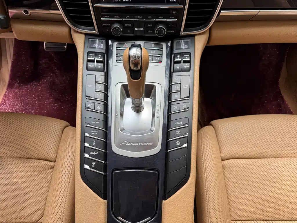 Porsche Panamera — миниатюра 7