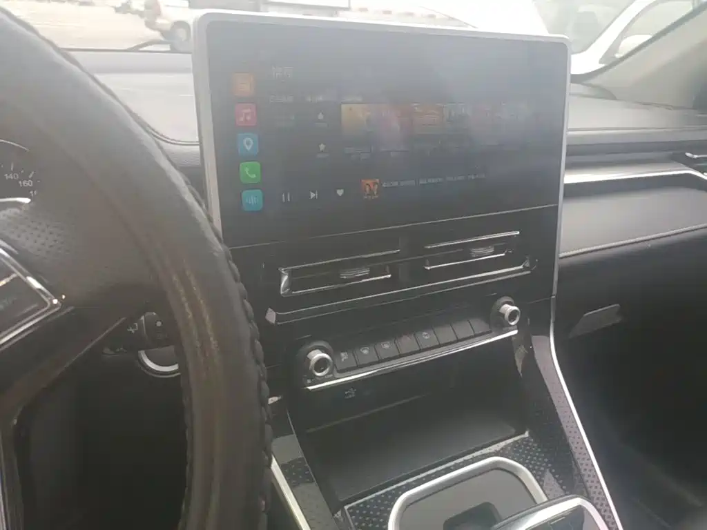 Haval M6 — миниатюра 13