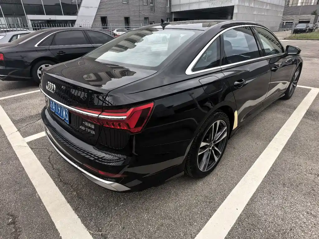 Audi A6L — миниатюра 3