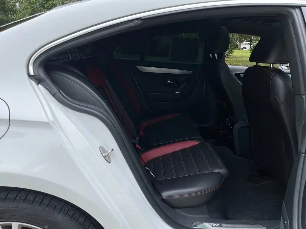 Volkswagen CC — миниатюра 14