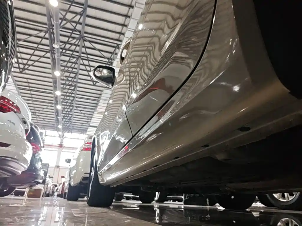 Roewe 360 — миниатюра 22