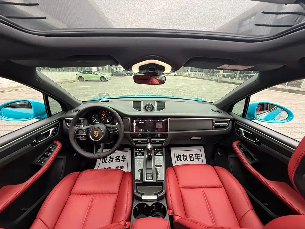 Porsche Macan — миниатюра 28