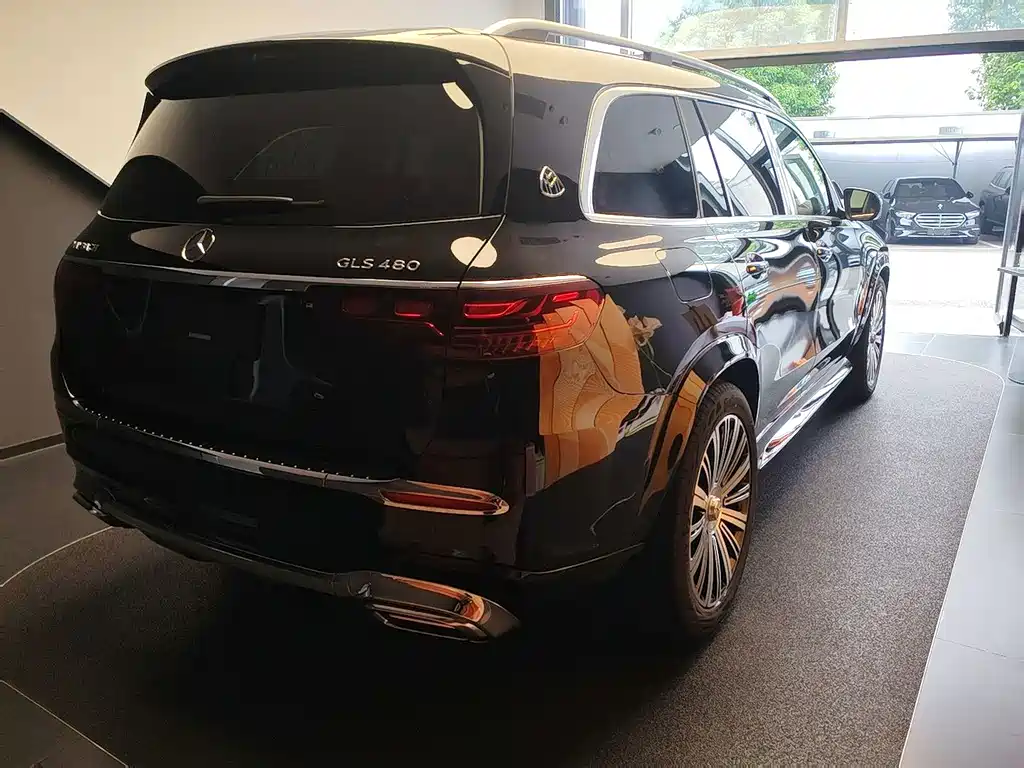 Mercedes-Benz GLS — миниатюра 6