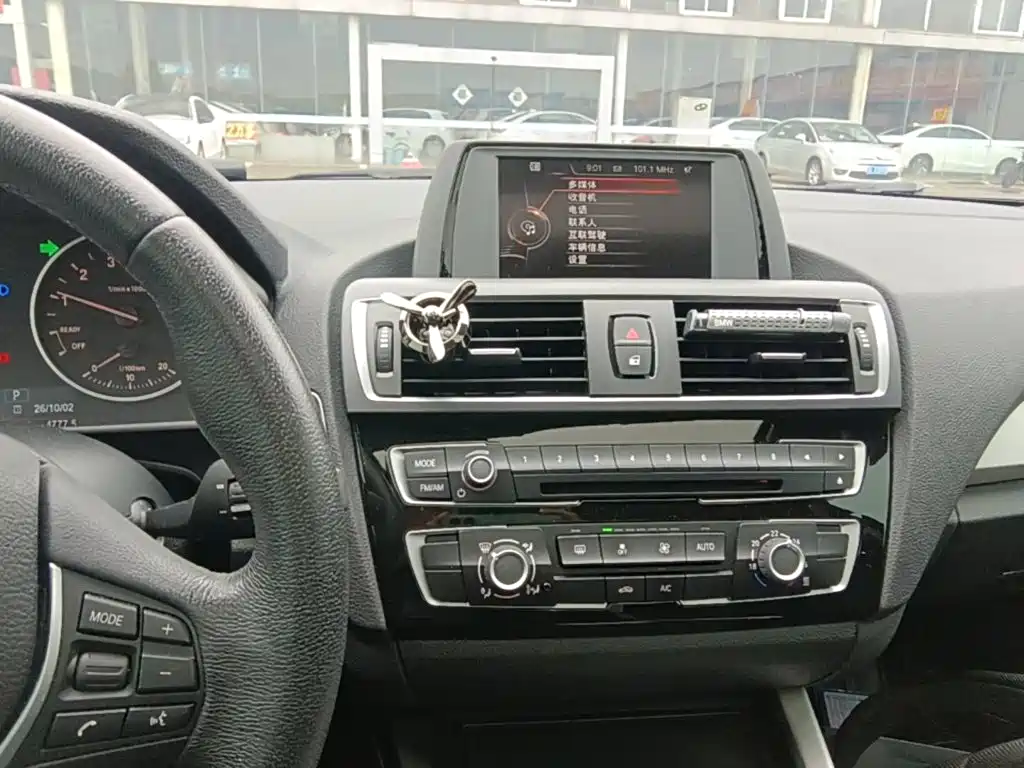 BMW 2 Series (Import) — миниатюра 13