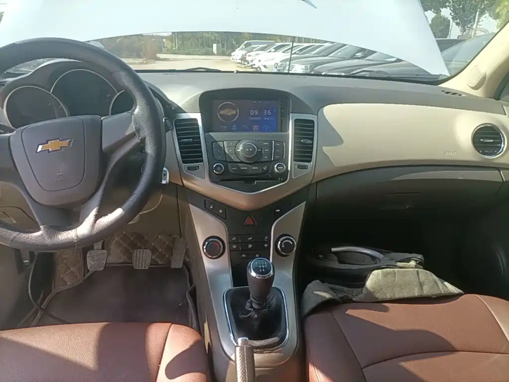 Chevrolet Cruze — миниатюра 13