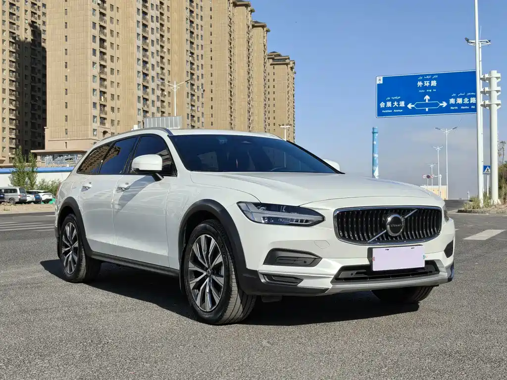 Volvo V90 — миниатюра 3