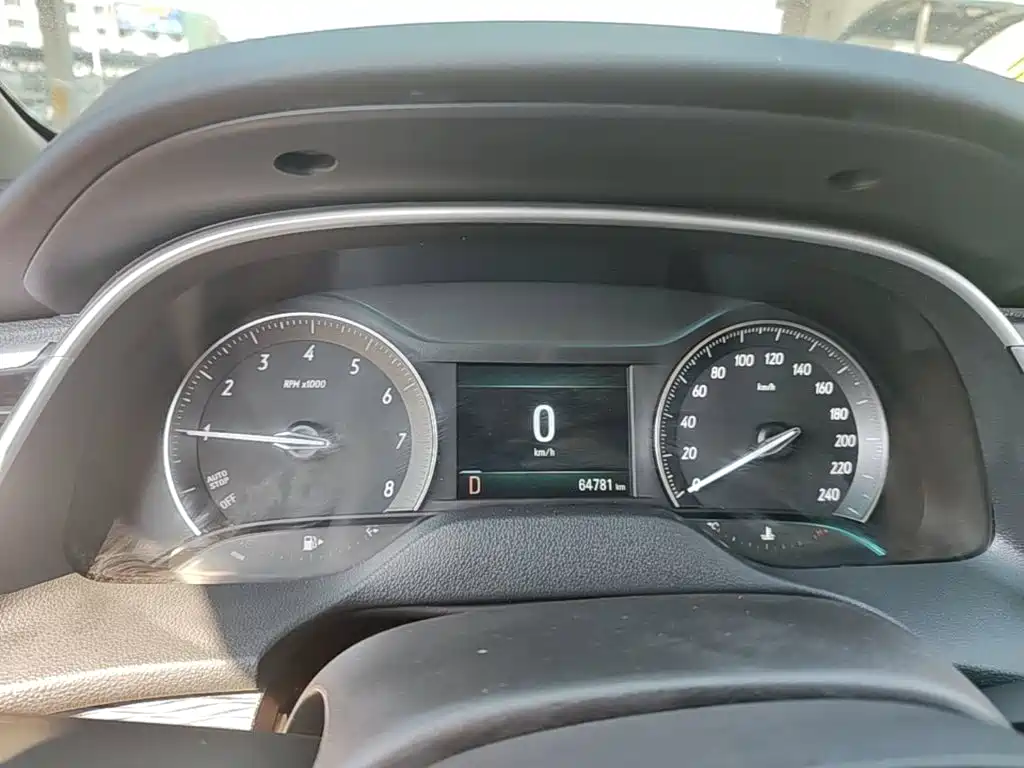 Buick Excelle — миниатюра 12