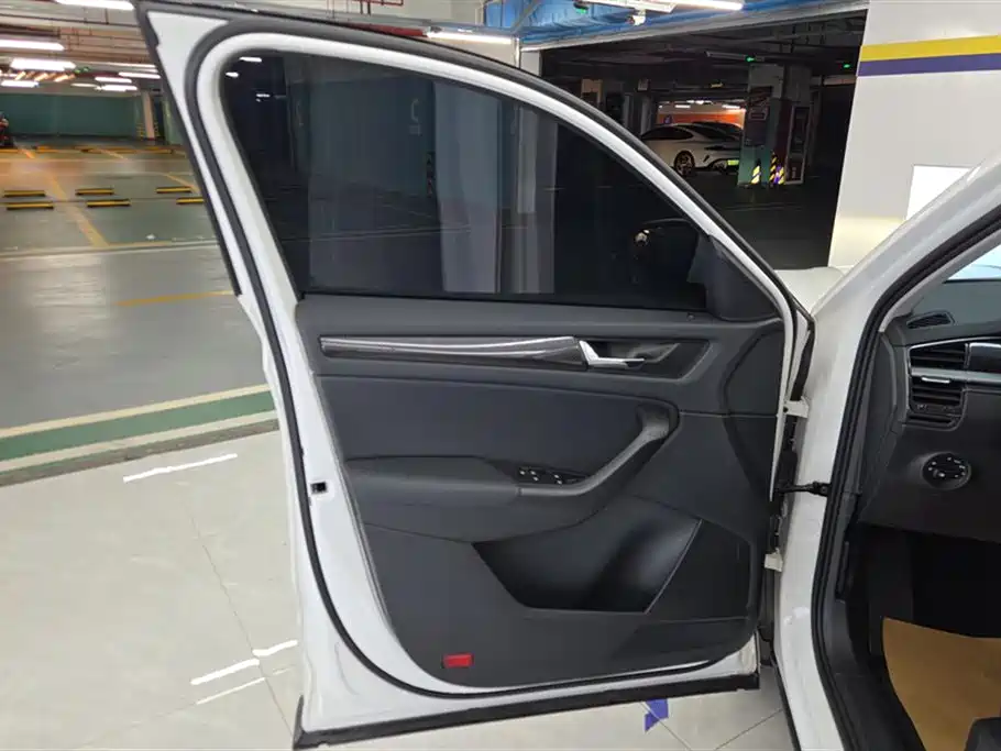 Skoda Kodiaq 2024 TSI330 5 мест