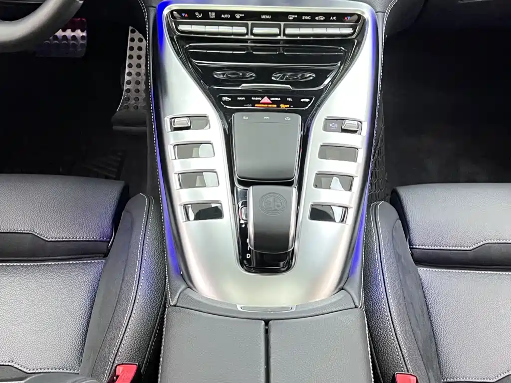 Mercedes-Benz AMG GT — миниатюра 20