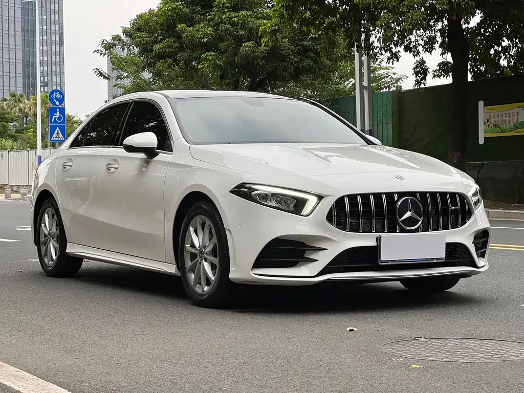 Mercedes-Benz A-Class — миниатюра 3