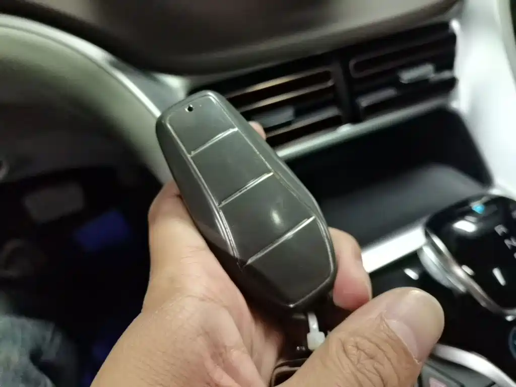 BYD Song Pro DM-i 2022 — фото 8