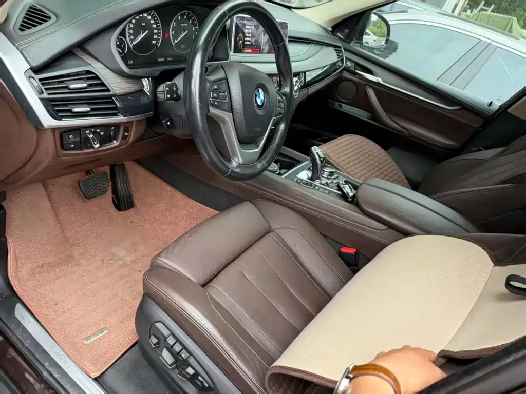 BMW X5 (Import) — миниатюра 3