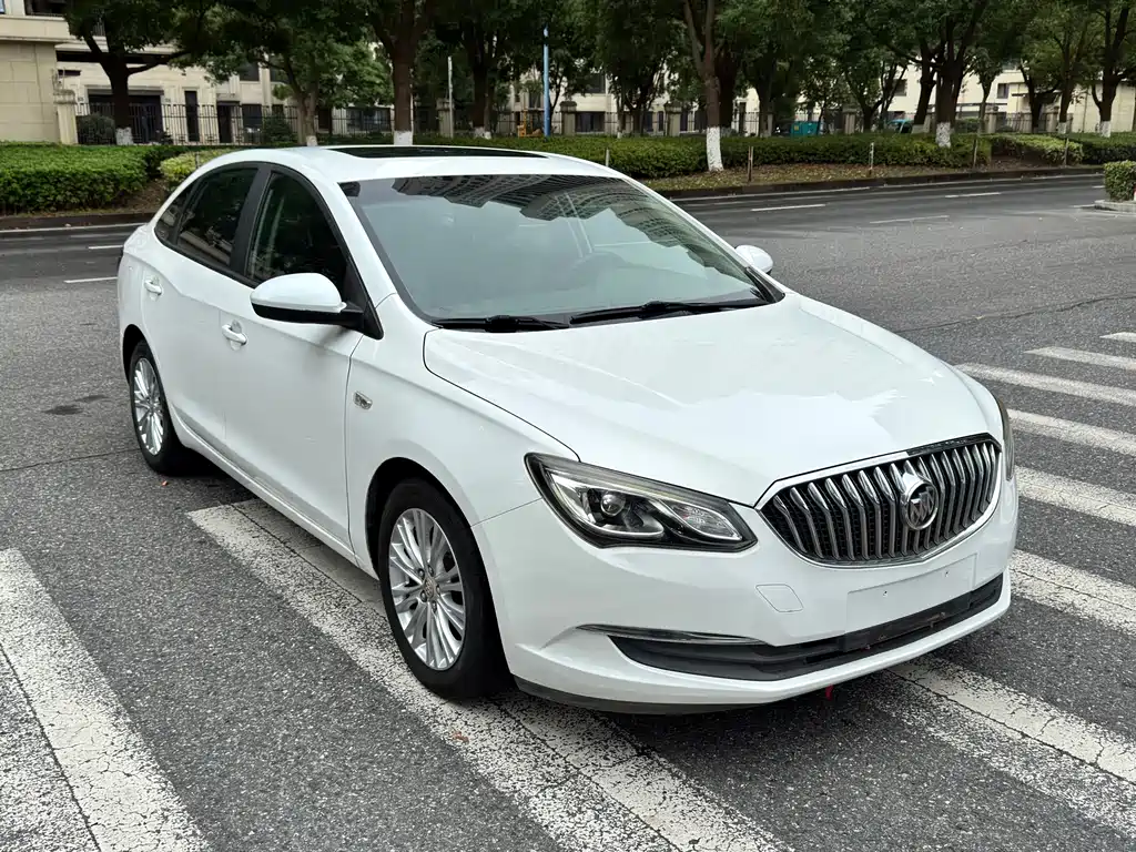 Buick Excelle — миниатюра 3