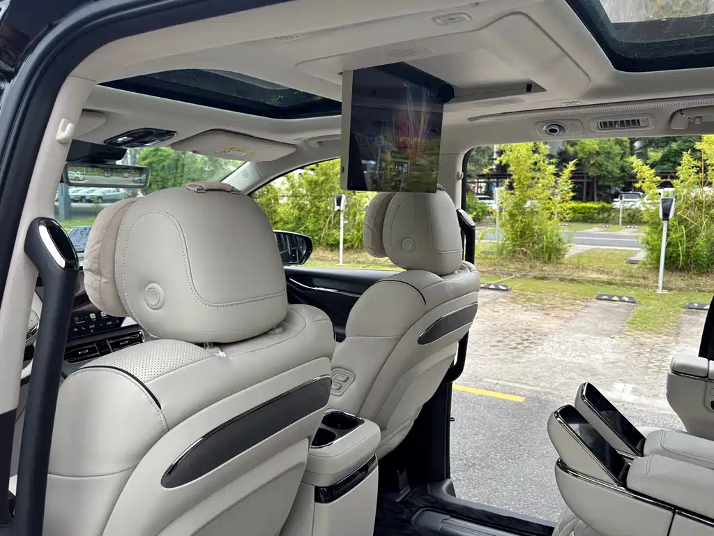 GAC TRUMPCHI YEARNING FOR M8