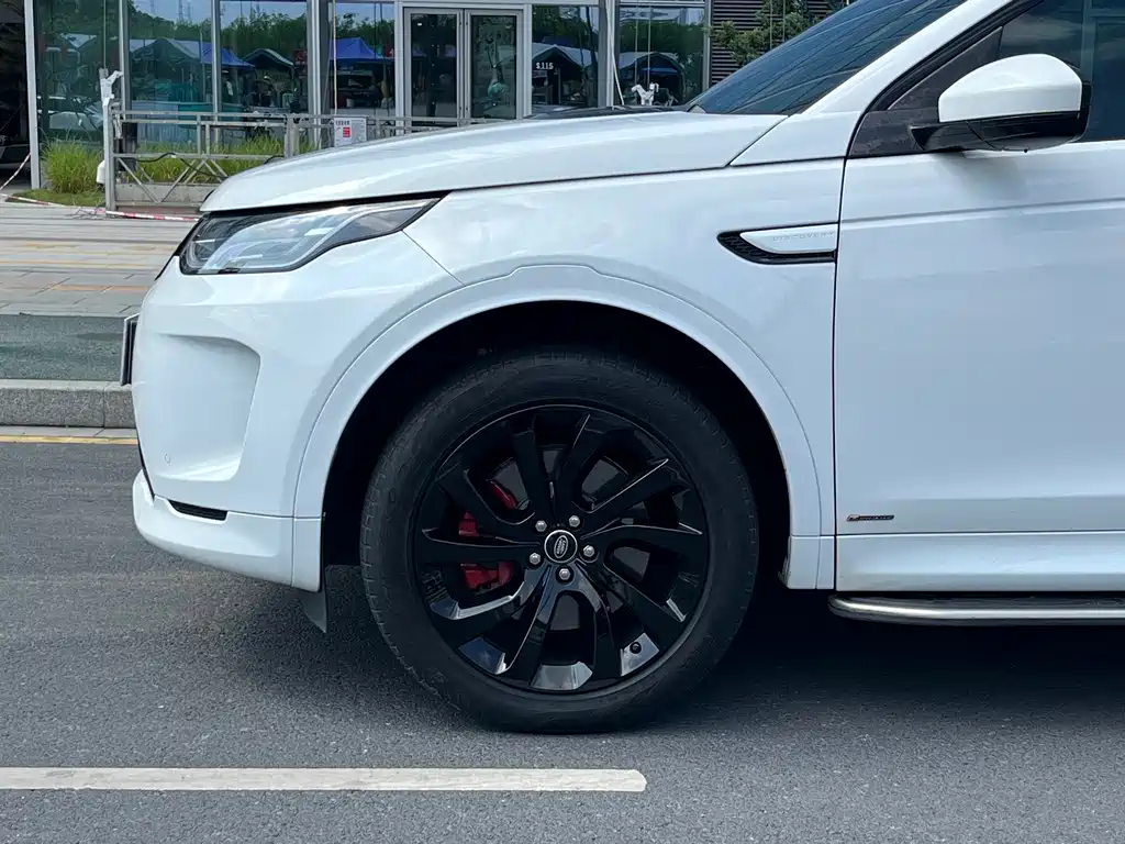 Land Rover Discovery Sport — миниатюра 8