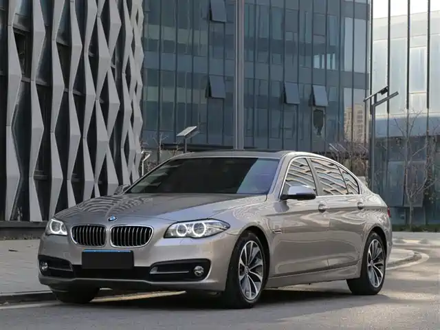 BMW 5 SERIES 2017