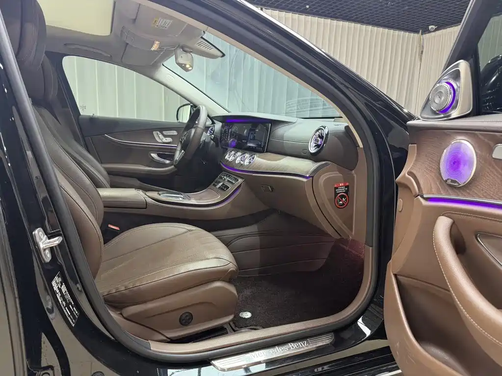 Mercedes-Benz E-Class E 2020 E 300 L Fashion