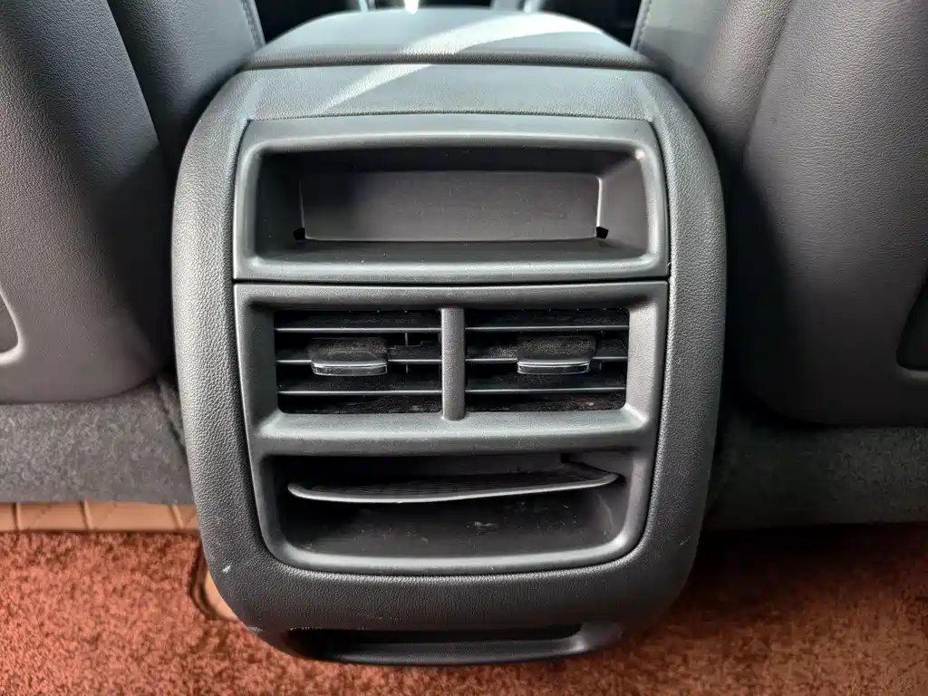 Cadillac XT5 — миниатюра 19