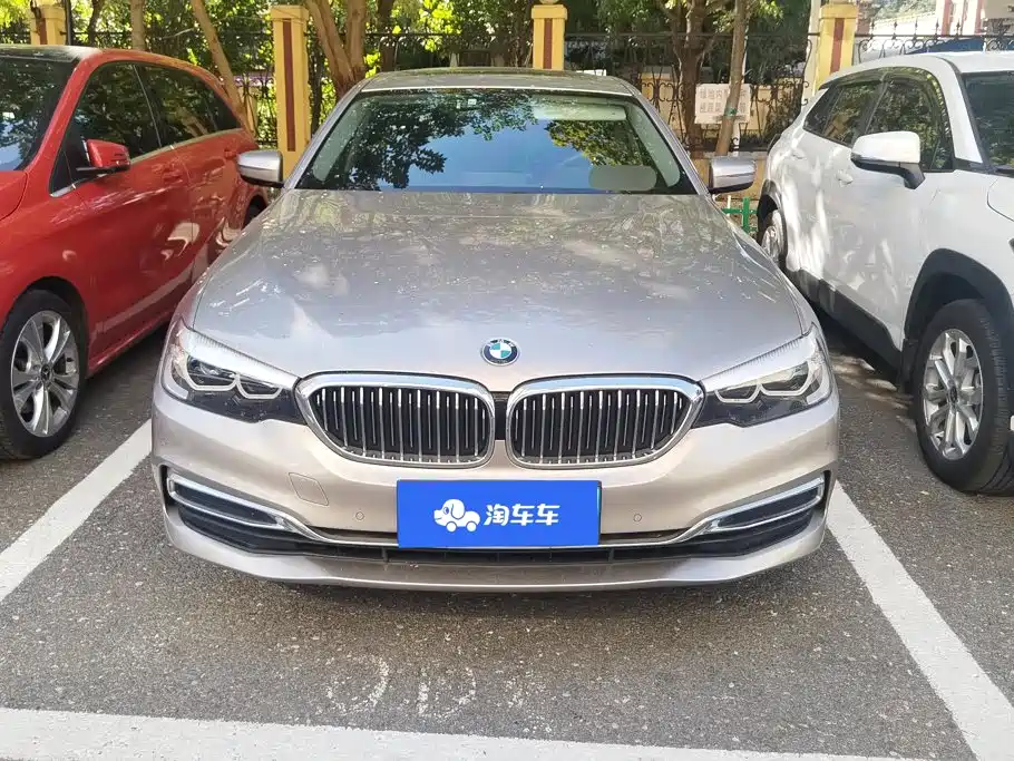 BMW 5 Series — миниатюра 2
