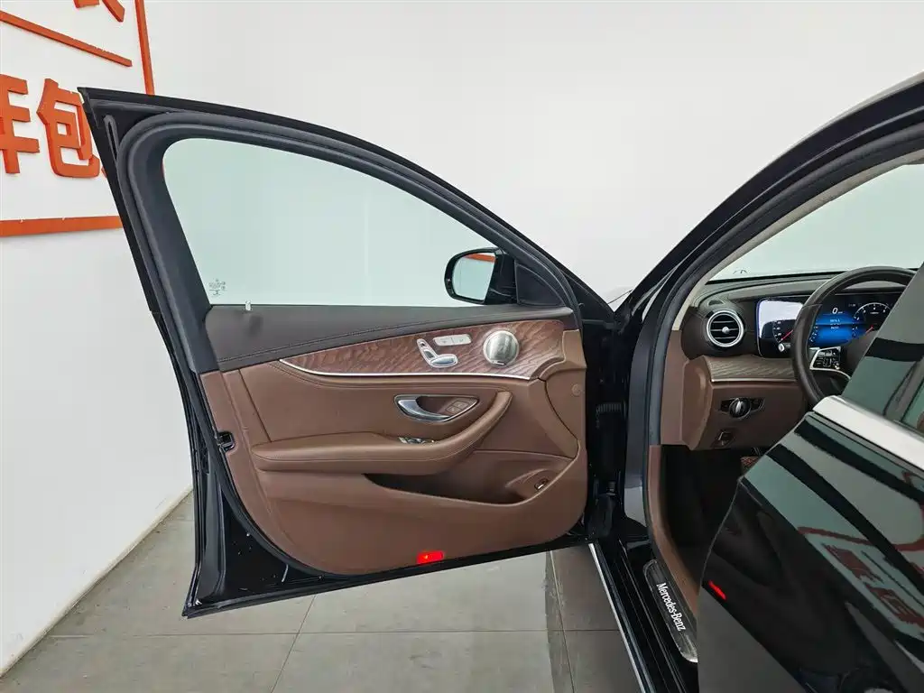 Mercedes-Benz E-Class E 2021 E 260 L 4MATIC