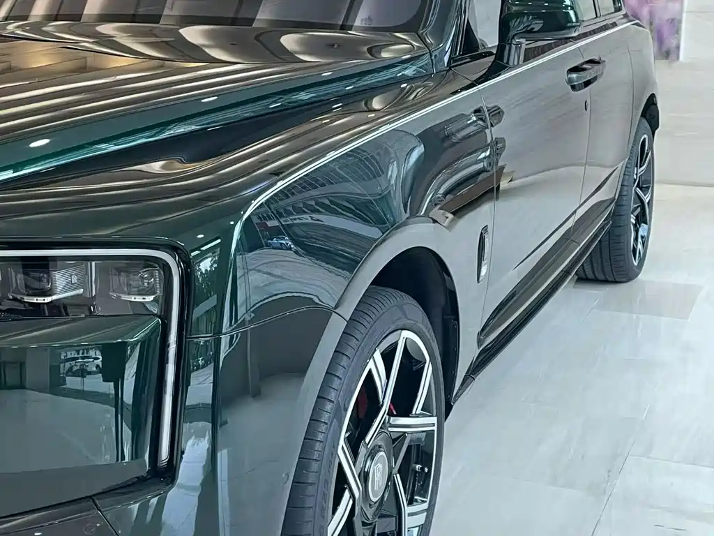 ROLLS-ROYCE CULLINAN