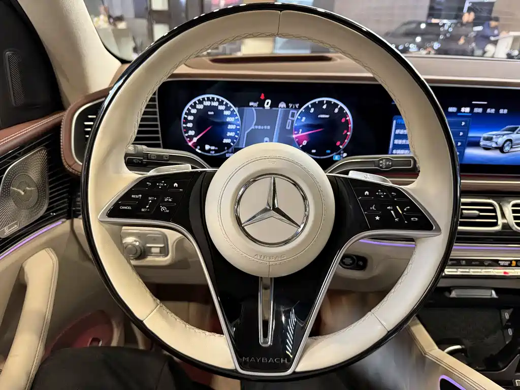 MERCEDES-BENZ MAYBACH GLS